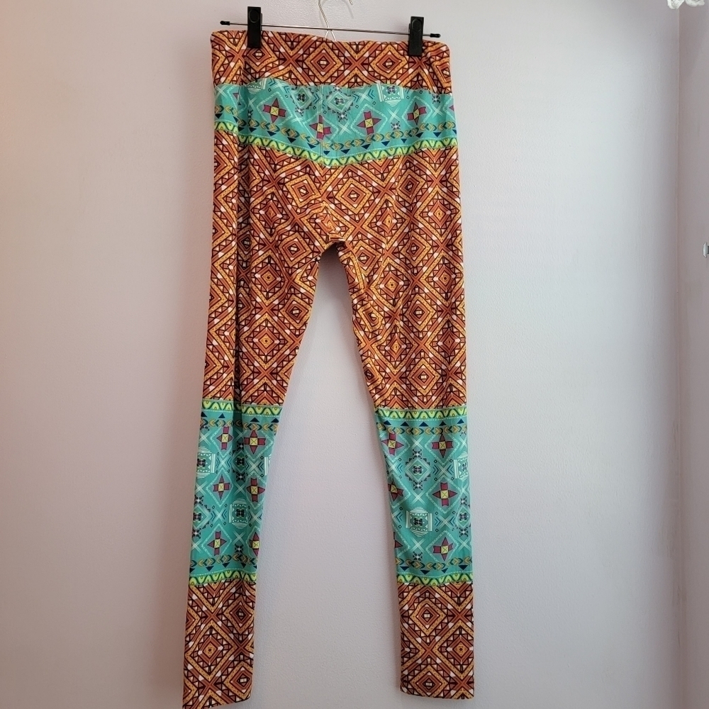 Luluroe Orange Printed Pattern Leggings Size Tall and Curvy - Picture 2 of 3